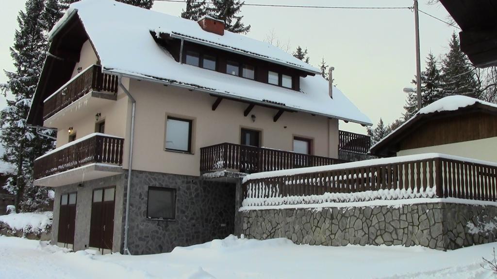 Tourist Farm Pacnik Hotel Resnik Bagian luar foto