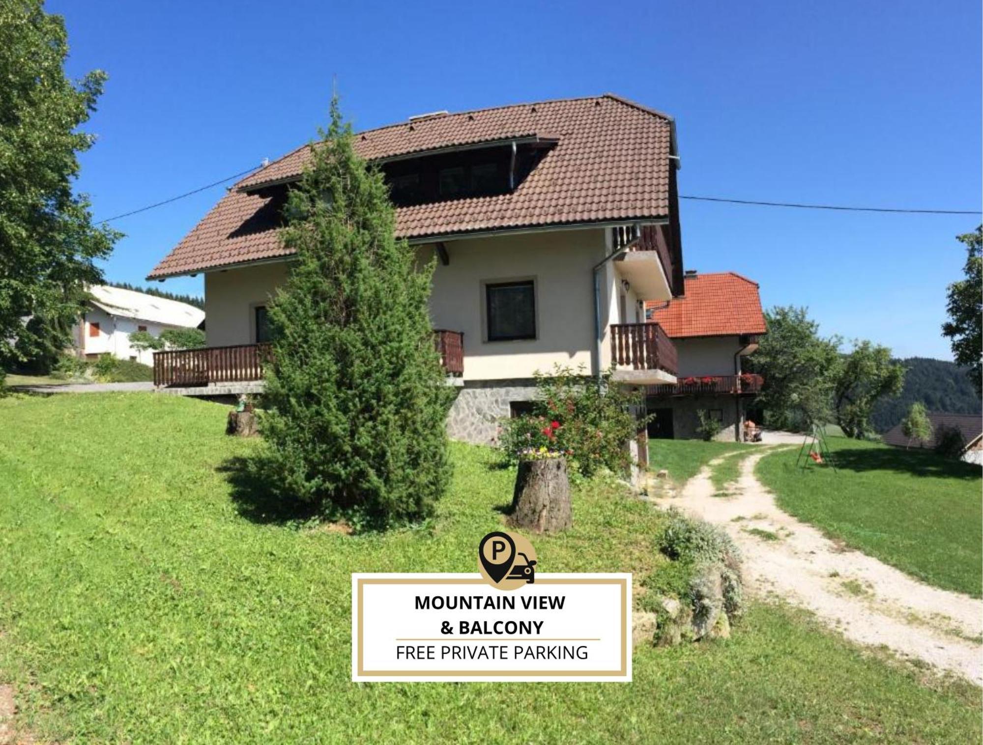 Tourist Farm Pacnik Hotel Resnik Bagian luar foto